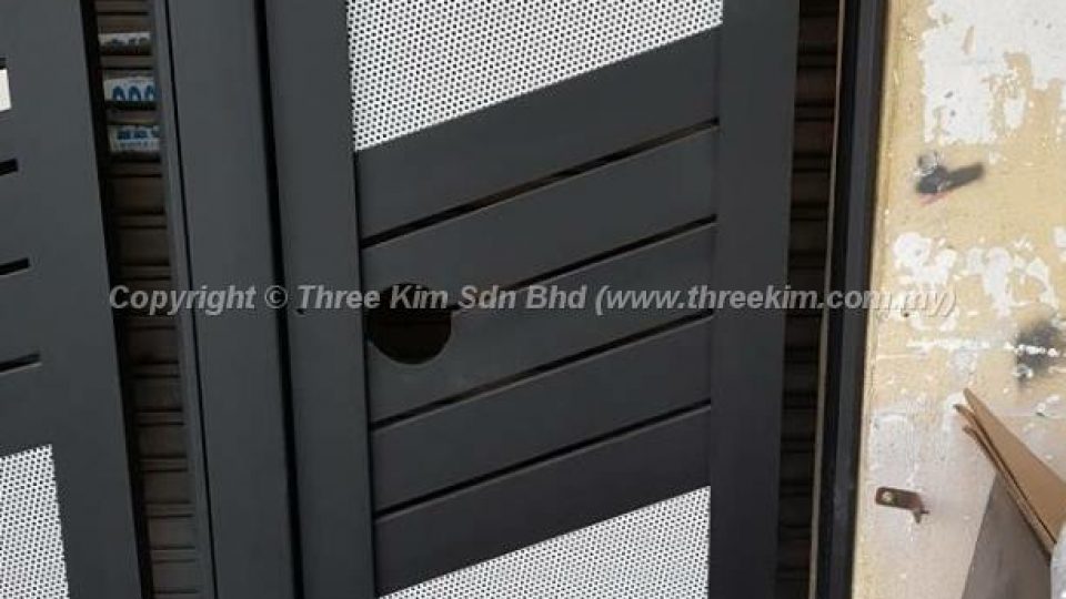 A9R1kgazo5_1au6dh9_7x0