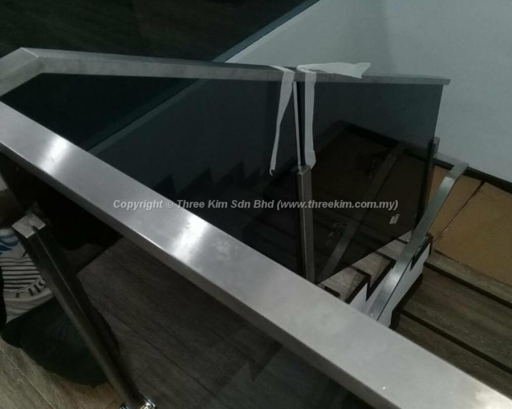 A9R1vgrvit_1p4djwc_bm4