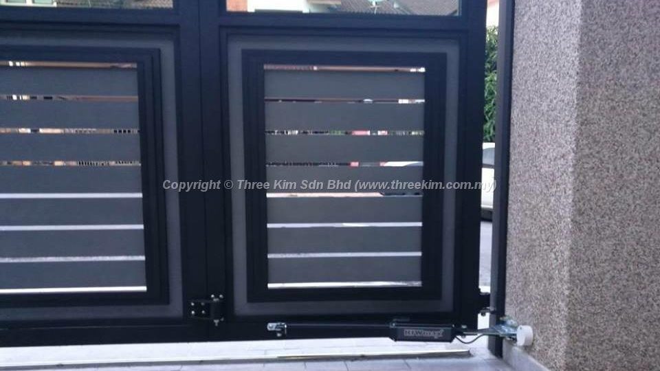 A9Rk9tqs1_1au6dgi_7x0